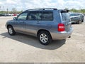 Photo 3 of 11 — 2001 Toyota Highlander