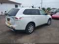 Photo 4 of 13 — 2015 Mitsubishi Outlander