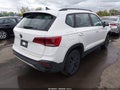 Photo 4 of 17 — 2022 Volkswagen Taos