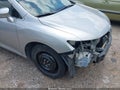 Photo 17 of 18 — 2015 Toyota Venza