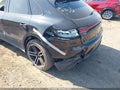 Photo 6 of 16 — 2020 Porsche Macan