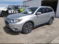 2020 Mitsubishi Outlander — photo 2 of 21 | VIN JA4AZ3A31LZ024497