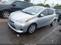 2013 Toyota Prius C — photo 2 of 17 | VIN JTDKDTB39D1035237