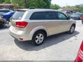 Photo 4 of 17 — 2011 Dodge Journey