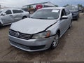 2015 Volkswagen Passat — photo 2 of 17 | VIN 1VWBV7A31FC020760