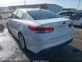 2018 Kia Optima — photo 3 of 16 | VIN 5XXGT4L3XJG269271