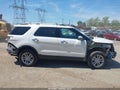 Photo 13 of 16 — 2015 Ford Explorer