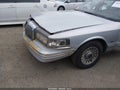 Photo 15 of 17 — 1996 Lincoln Town Car