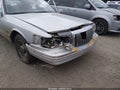Photo 6 of 17 — 1996 Lincoln Town Car