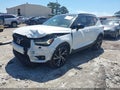 Photo 2 of 16 — 2019 Volvo XC40