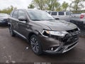 Photo 6 of 16 — 2019 Mitsubishi Outlander