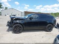 Photo 15 of 17 — 2023 Land Rover Range Rover Velar