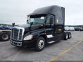 Photo 2 of 18 — 2017 Freightliner Cascadia 125