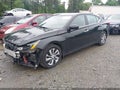 Photo 2 of 18 — 2022 Nissan Altima