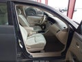 Photo 5 of 11 — 2005 Toyota Avalon