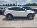 Photo 13 of 17 — 2015 Toyota RAV4