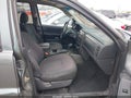 Photo 5 of 13 — 2002 Jeep Grand Cherokee
