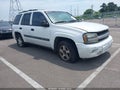 Photo 1 of 11 — 2004 Chevrolet Trailblazer