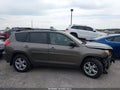 Photo 13 of 16 — 2012 Toyota RAV4