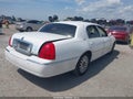 Photo 4 of 16 — 2003 Lincoln Town Car