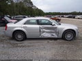 Photo 13 of 16 — 2010 Chrysler 300