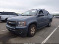 Photo 2 of 11 — 2008 Chevrolet Avalanche