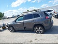 Photo 14 of 18 — 2019 Jeep Cherokee