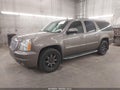 Photo 2 of 17 — 2014 GMC Yukon XL