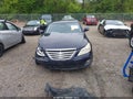 Photo 13 of 18 — 2010 Hyundai Genesis