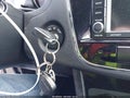 Photo 11 of 17 — 2012 Chrysler 200