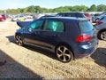 Photo 3 of 16 — 2016 Volkswagen Golf