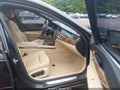 Photo 5 of 16 — 2015 BMW 7 Series