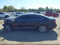 Photo 15 of 17 — 2016 Volkswagen Passat