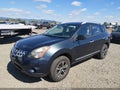 Photo 2 of 13 — 2015 Nissan Rogue