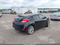 Photo 4 of 17 — 2013 Hyundai Veloster