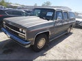 1989 Chevrolet Suburban — photo 2 of 11 | VIN 1GNGR26N5KF105918