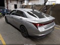 Photo 3 of 17 — 2022 Hyundai Elantra