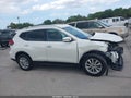 Photo 13 of 16 — 2017 Nissan Rogue