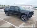 Photo 1 of 17 — 2016 Toyota Tacoma