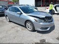 2018 Acura ILX — photo 1 of 16 | VIN 19UDE2F76JA000455