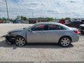 Photo 14 of 16 — 2014 Chrysler 200