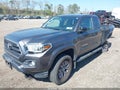 Photo 2 of 15 — 2017 Toyota Tacoma