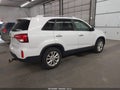 2015 Kia Sorento — photo 4 of 17 | VIN 5XYKUDA7XFG595149