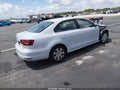 Photo 4 of 16 — 2017 Volkswagen Jetta