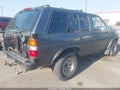 Photo 4 of 21 — 1995 Nissan Pathfinder