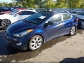 2013 Hyundai Elantra — photo 2 of 16 | VIN 5NPDH4AE5DH428909