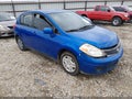 Photo 1 of 12 — 2011 Nissan Versa