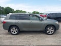 Photo 13 of 19 — 2009 Toyota Highlander