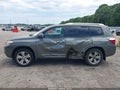 Photo 14 of 19 — 2009 Toyota Highlander