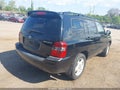 Photo 4 of 11 — 2005 Toyota Highlander